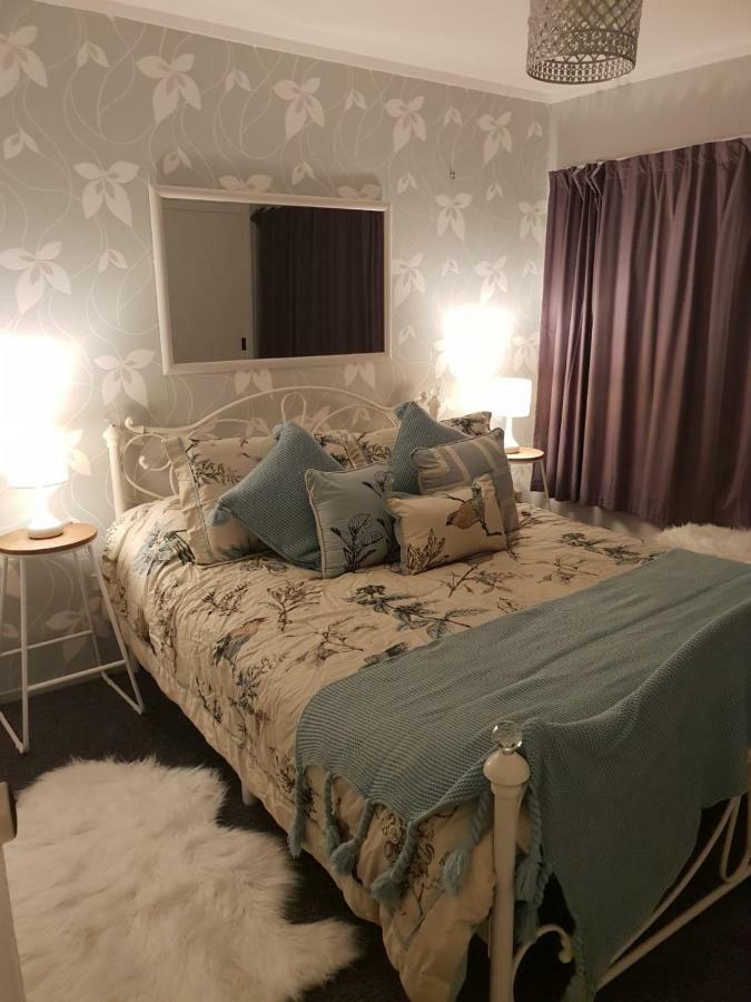 B, D & D Bed And Breakfast Taupo Exterior foto
